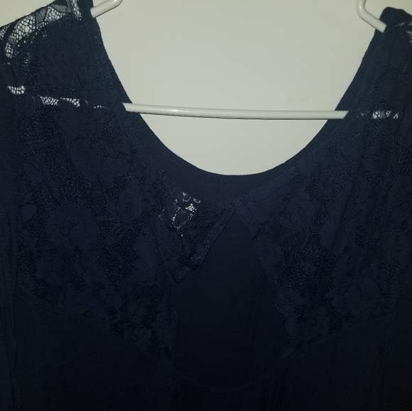 Blouse - Picture 3 of 4